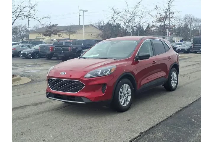 $21874 : Ford Escape 2022 AWD SE 4dr image 3