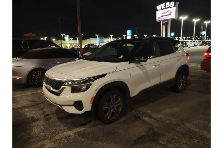 $19800 : Kia Seltos 2023 S 4dr SUV image 1