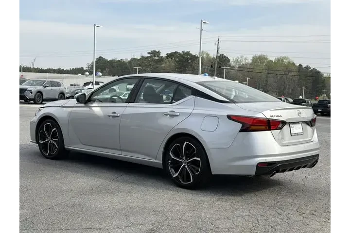 $20294 : Nissan Altima 2024 2.5 SR 4d image 5