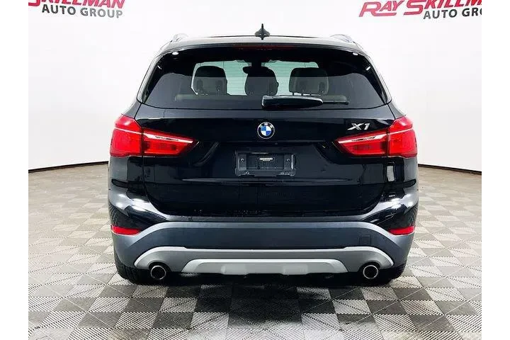 $16975 : BMW X1 2018 AWD xDrive28i 4d image 6