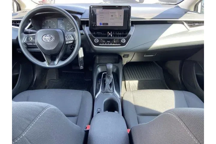 $16134 : Toyota Corolla 2023 LE 4dr S image 10