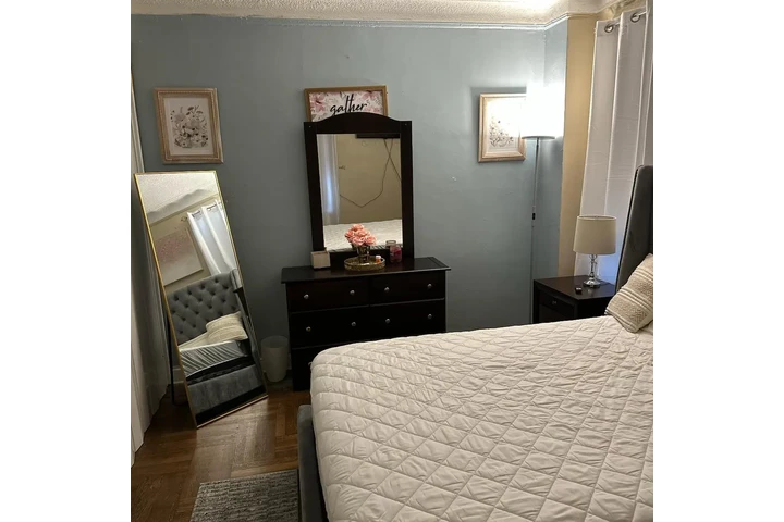 $300 : Rooms For Rent NY.145 image 5