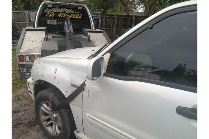 COMORO AUTOS $$ JUNK CARS$$ image 1