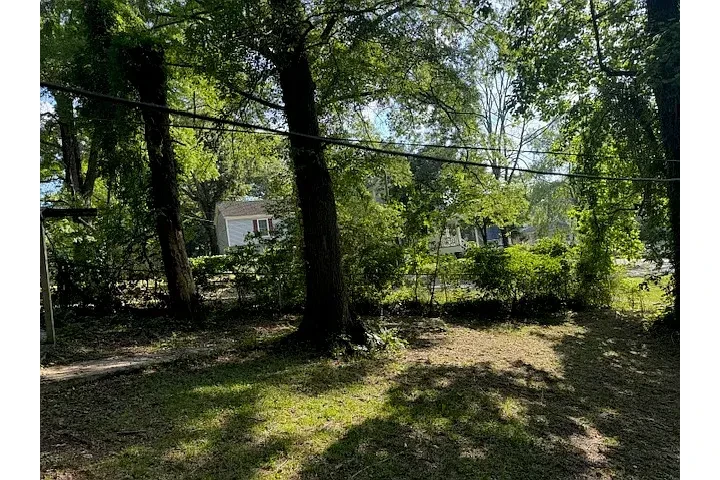 $750 : House for rent image 1