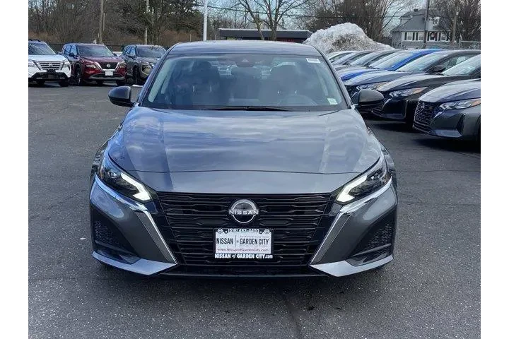 $17700 : Nissan Altima 2025 2.5 S 4dr image 2