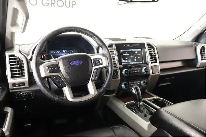 $28970 : Ford F-150 2015 4x4 Platinum image 2