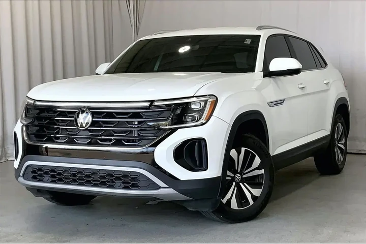 $27971 : Volkswagen Atlas Cross Sport image 2