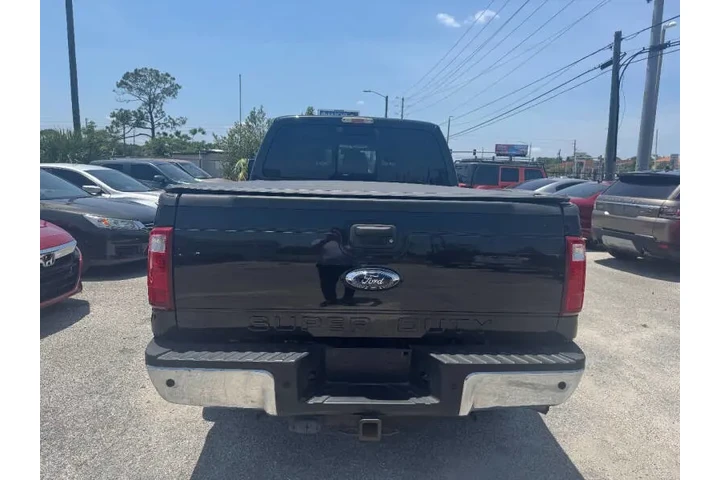 $27797 : 2014 F-250 Super Duty Lariat image 6