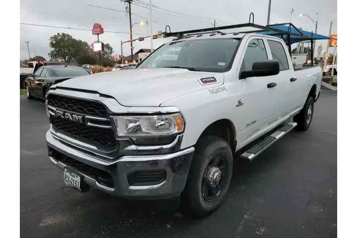 Ram 2500 2022 4x4 Tradesman image 2