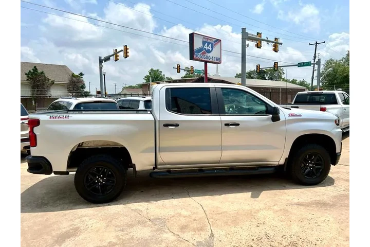 $32995 : 2020 Silverado 1500 LT Trail image 9