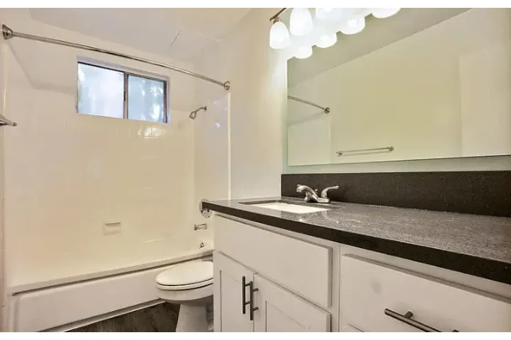 $1400 : Apartamento en alquiler image 3