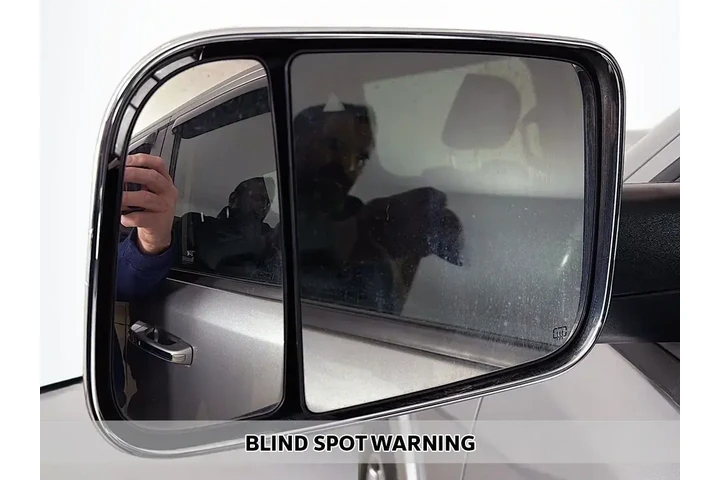 $25990 : Ram 1500 2020 4x4 Laramie 4d image 4