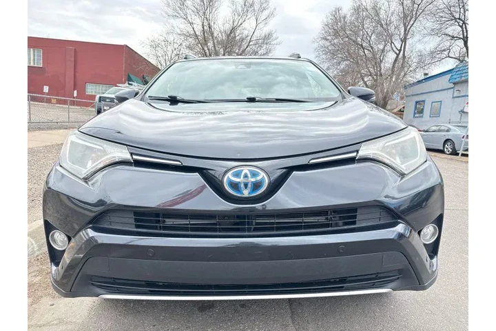 $15995 : 2017 RAV4 Hybrid XLE image 2
