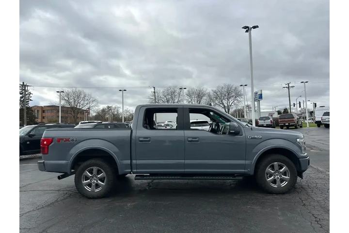 $29990 : Ford F-150 2019 4x4 Lariat 4 image 9