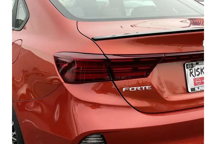 $20888 : Kia Forte 2023 GT-Line 4dr S image 9