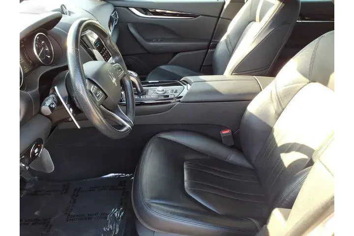 $33989 : Maserati Levante 2023 AWD Mo image 9