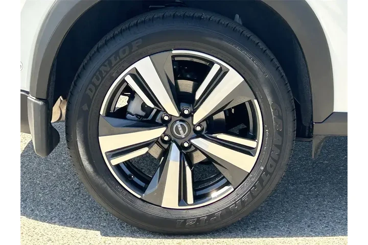 $33133 : Nissan Rogue 2025 SL 4dr Cro image 7