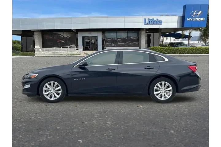 $13899 : Chevrolet Malibu 2023 LT 4dr image 6