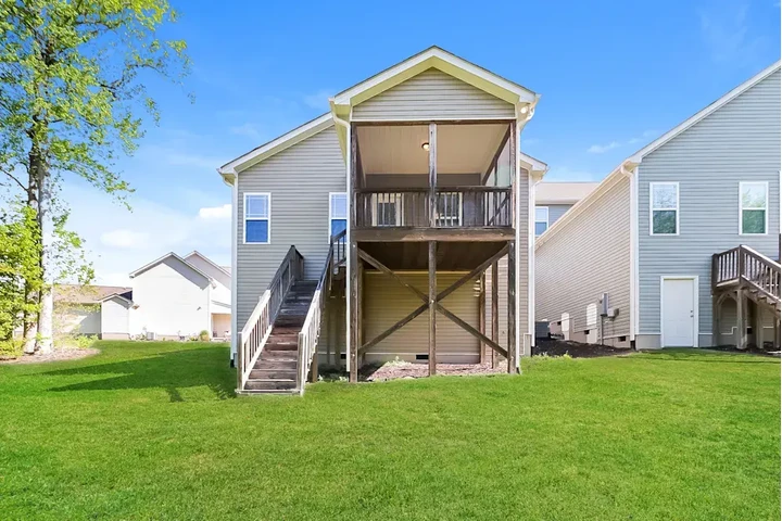 $1040 : Comfortable Apartment image 8