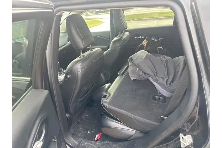 $11000 : Jeep Cherokee 2014 4x4 Limit image 6