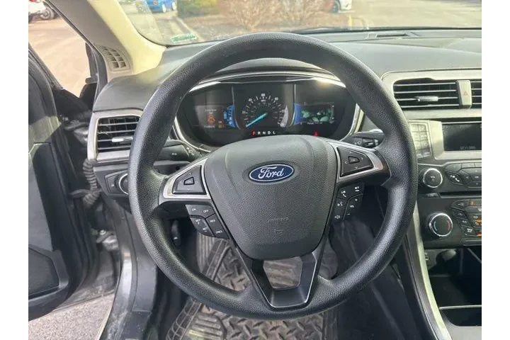 $13500 : Ford Fusion Hybrid 2018 S 4d image 10