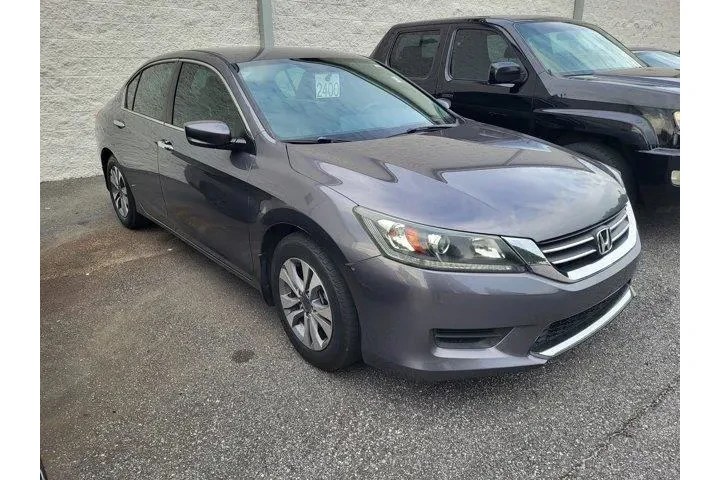 $12453 : Honda Accord 2015 LX 4dr Sed image 3