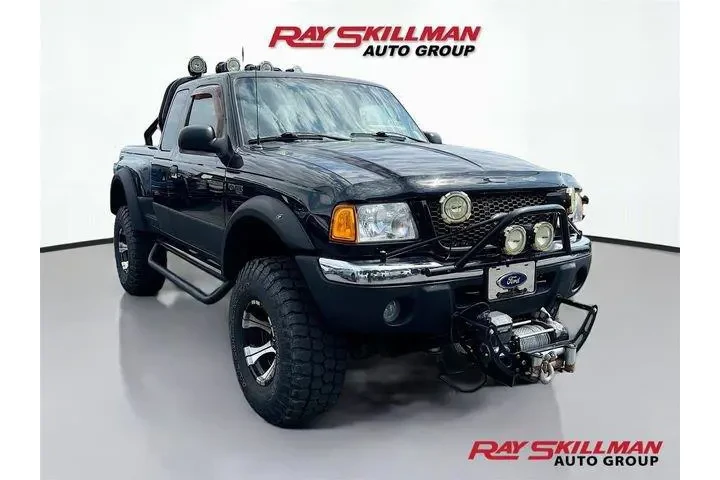 $11975 : Ford Ranger 2003 4dr SuperCa image 1