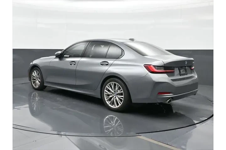 $37261 : BMW 3 Series 2023 330i 4dr S image 2
