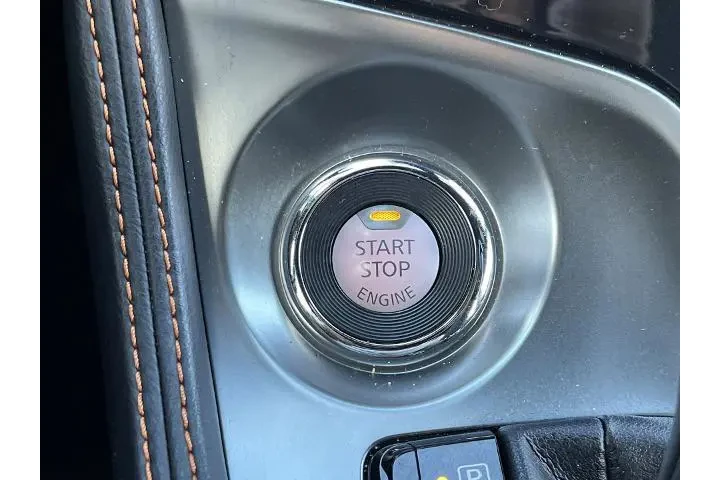 $27998 : Nissan Maxima 2021 3.5 SR 4d image 8