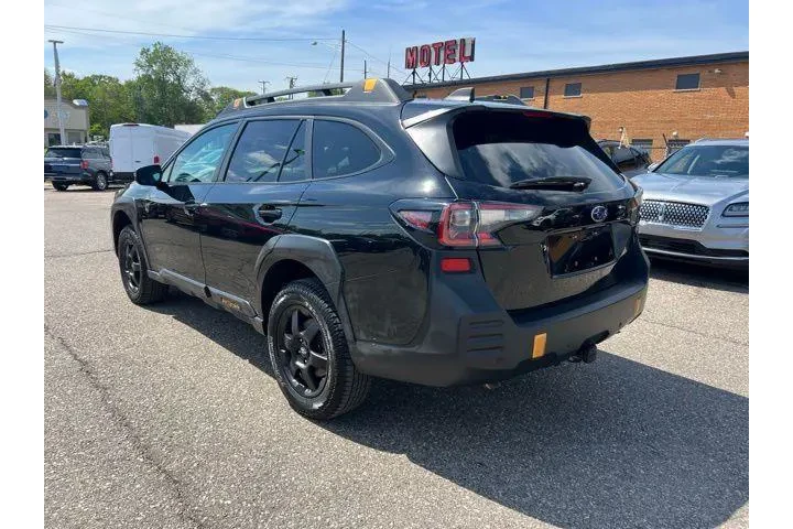 $30815 : Subaru Outback 2023 AWD Wild image 6