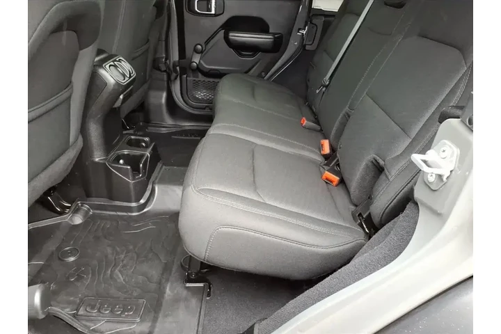 $18999 : Jeep Wrangler Unlimited 2018 image 10