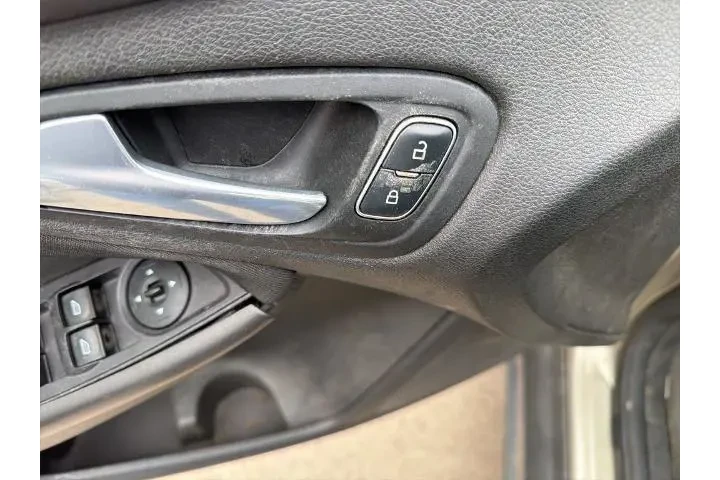 $7695 : Ford Focus 2015 SE 4dr Hatch image 9