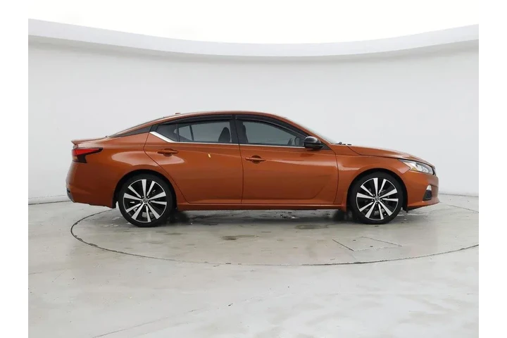 $14998 : Nissan Altima 2019 2.5 SR 4d image 7