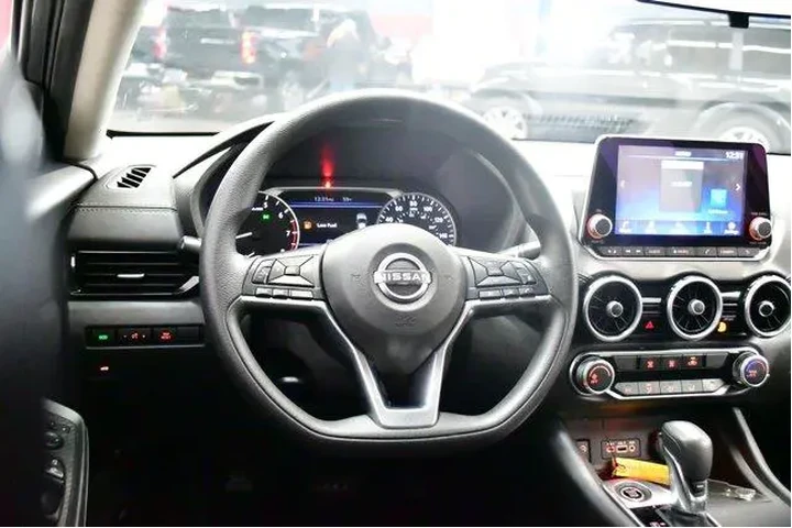 $20994 : Nissan Sentra 2024 SV 4dr Se image 10