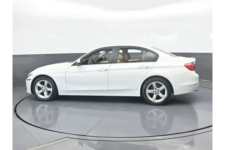 $11998 : BMW 3 Series 2014 320i 4dr S image 3