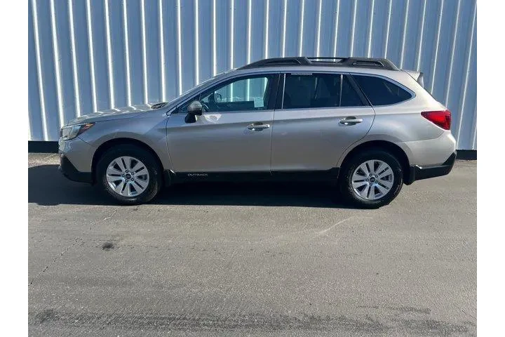 $19494 : Subaru Outback 2019 AWD 2.5i image 3