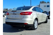 $11900 : Ford Focus 2018 SE 4dr Sedan thumbnail