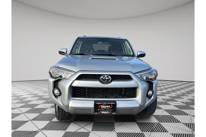 $18589 : 2014 4Runner Trail image 5