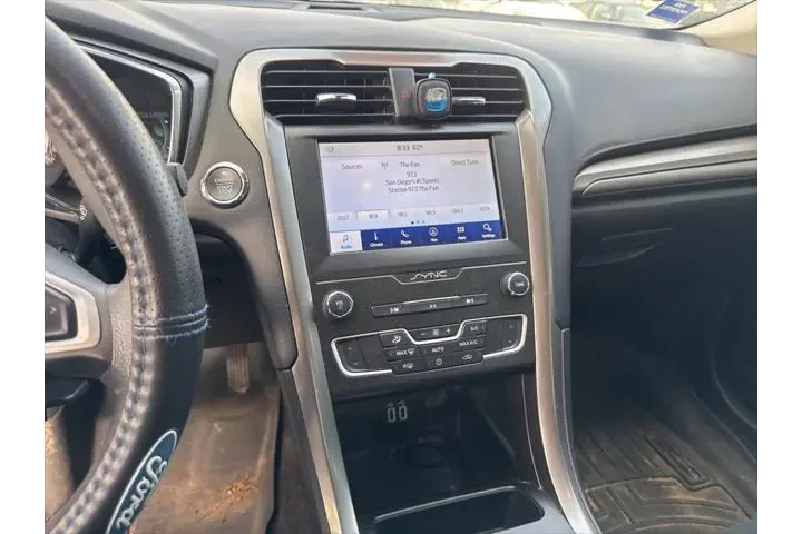 $18995 : Ford Fusion Hybrid 2020 SE 4 image 8