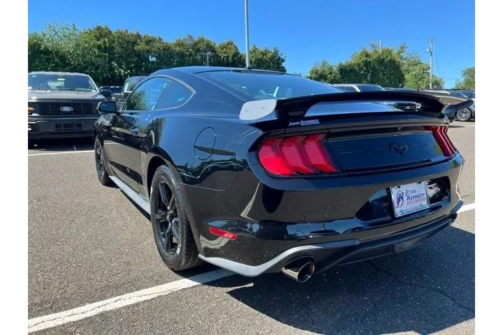 $18272 : Ford Mustang 2019 EcoBoost 2 image 4