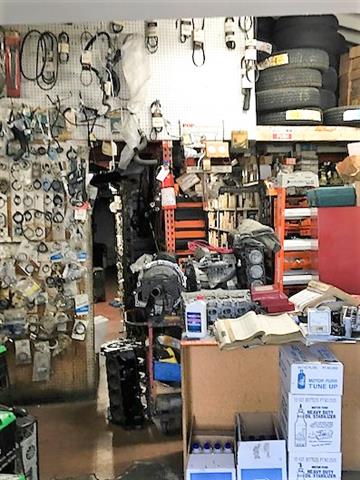Caye's Auto Parts image 3