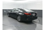 $22554 : Nissan Altima 2024 2.5 SV 4d thumbnail