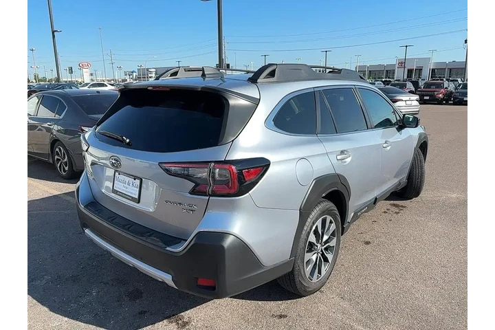 $33997 : 2024 Outback Limited XT image 3