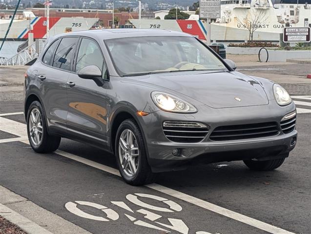 $15988 : 2013 Cayenne Diesel image 4