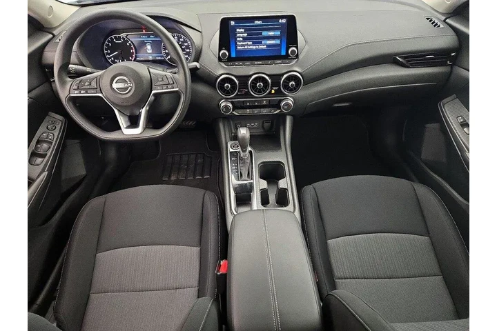 $22998 : Nissan Sentra 2025 SV 4dr Se image 9