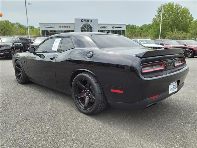 $73999 : PRE-OWNED 2020 DODGE CHALLENG image 6