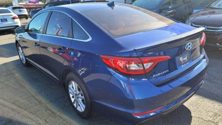 $9995 : 2017 Sonata image 5