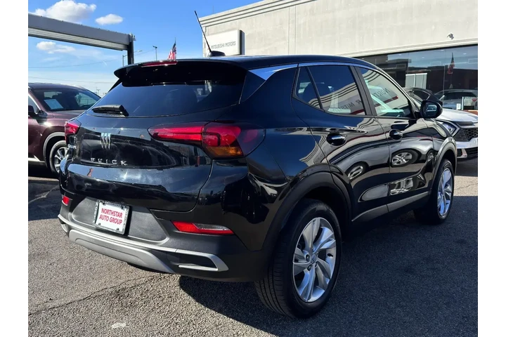 $18695 : Buick Encore GX 2024 AWD Pre image 4