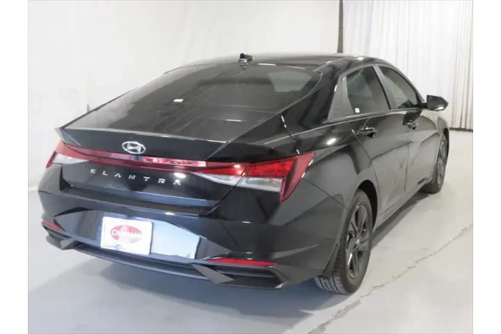 $16583 : Hyundai ELANTRA 2022 SEL 4dr image 4