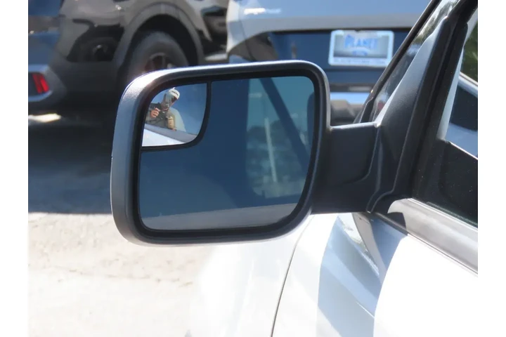 $13999 : Ford Explorer 2017 Base 4dr image 7